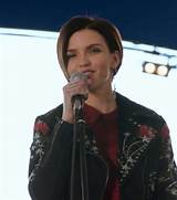 Can Ruby Rose Really Sing? 'Pitch Perfect 3' Showcases Another Side of the Actor ·