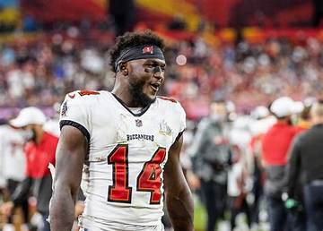 Chris Godwin Brother Marcus Rosser- Sister and Family
