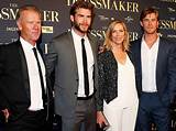 Chris Hemsworth Parents, Meet Craig Hemsworth and Him, Siblings, Wife, Children, Age, Net Worth & Mo