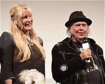 Daryl Hannah's Marital Status: Who's She Hitched to Now?