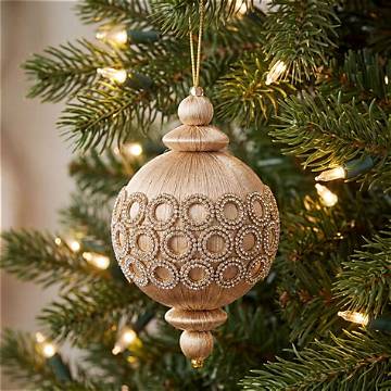Discover the Rhythm of the Season: Christmas Songs in 3/4 Time