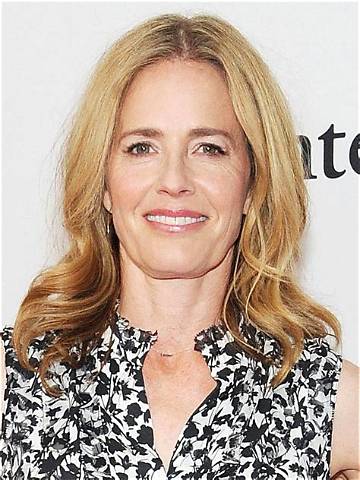 Elisabeth Shue: Where Is She Now and What's She up to?