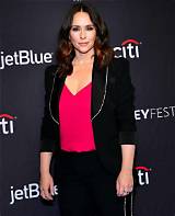 Find out If Jennifer Love Hewitt Is Pregnant Now!