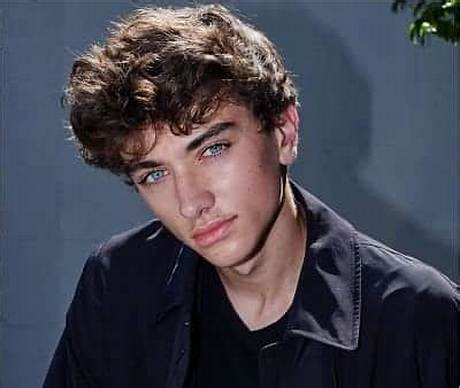 Gavin Casalegno (Actor) Wiki, Bio, Age, Height, Weight, Dating, Girlfriend, Net Worth, Career, Facts