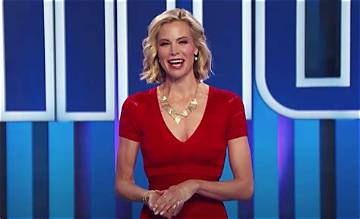 How Much Money Does Brooke Burns Make? Celebrity
