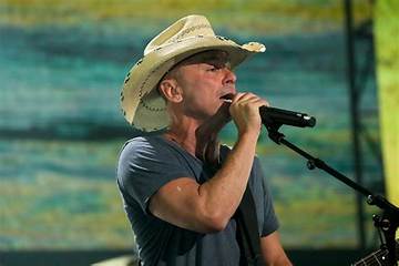 Kenny Chesney Siblings: Meet Jennifer Chandler |