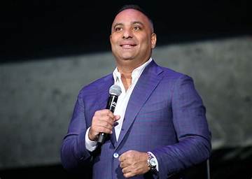 Know About Russell Peters Net Worth, Daughter, Wife, Fiance. 2022 ·