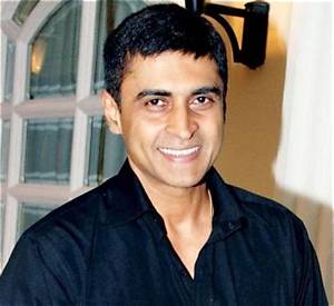 Mohnish Bahl Biography, Age, Height, Wife, Net Worth, Family