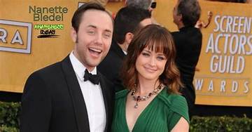 Nanette Bledel: Who Is Alexis Bledel's Mother?