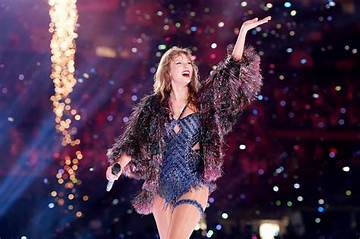 Parent's New Chapter: Taylor Swift's Family Dynamic After Remarriage