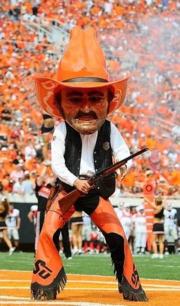Pistol Pete: the Remarkable Story of Derick Dillard
