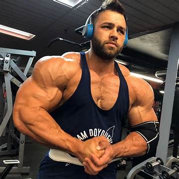 Regan Grimes Height Weight – His Age Girlfriend – Is He Still Married?