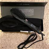 Revolutionary Jose Eber Hair Straightening Brush: the Key to Silky, Stunning Hair