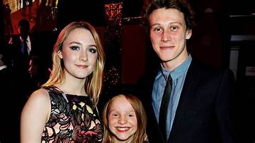 Saoirse Ronan's Dating History: a Look at Her Past and Present Relationships