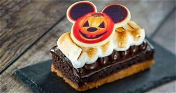 Spooktacular Disney World Halloween Treats to Sink Your Fangs Into