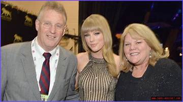 Taylor's Parents Reunite in Joyous Remarriage Ceremony