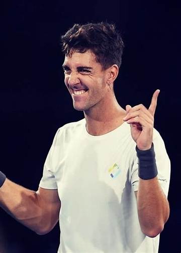 Thanasi Kokkinakis Height, Weight, Age, Family, Facts, Biography