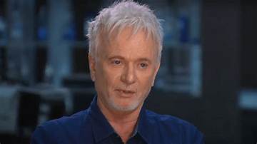 The Enigmatic Luke Spencer: a Guiding Force in "General Hospital"