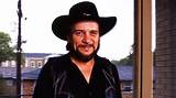 This Is How Many Times Waylon Jennings Was Married ·