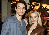 Thomas Doherty Height, Weight, Age, Girlfriend, Family, Facts, Biography