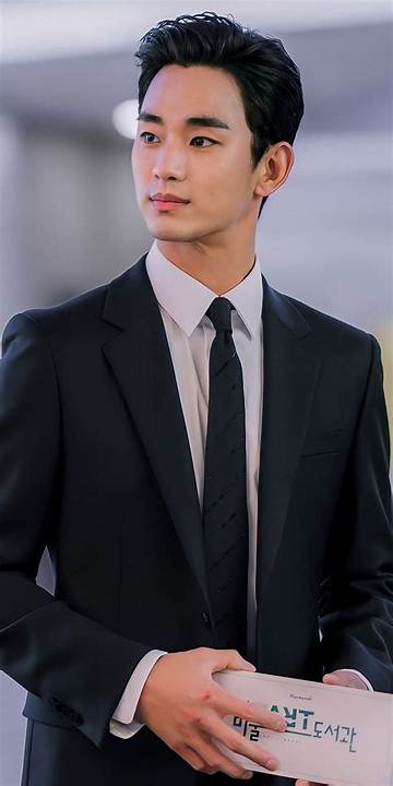 Uncover Kim Soo Hyun's Ideal Type: a Guide to His Love Preferences