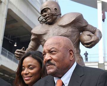 Unveiling Jim Brown's Legacy Through His Children: Remarkable Insights and Discoveries