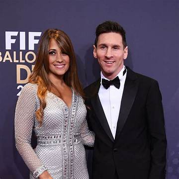 Unveiling the Enchanting Story of Antonella Roccuzzo