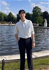 Unveiling the Facts: Kim Soo-Hyun Weight and Height