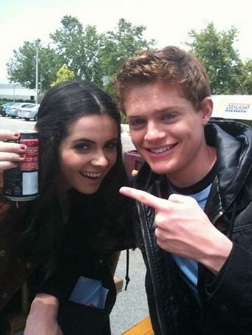 Vanessa Marano and Sean Berdy Dating and Relationship Details