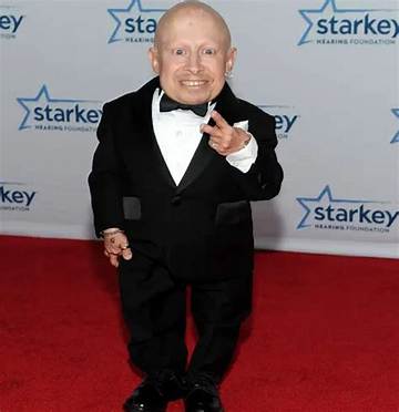 Verne Troyer – Bio, Wife, Girlfriend, Kids, Parents, Height, Age, Cause of Death