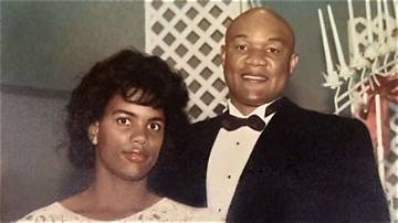 Who Is George Foreman Wife How Many Times Was He Married