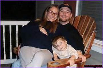 Women Health Coach: Lexi Deyoung Death Cause and Family