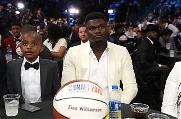 Zion Williamson Brother Noah Anderson and Sister